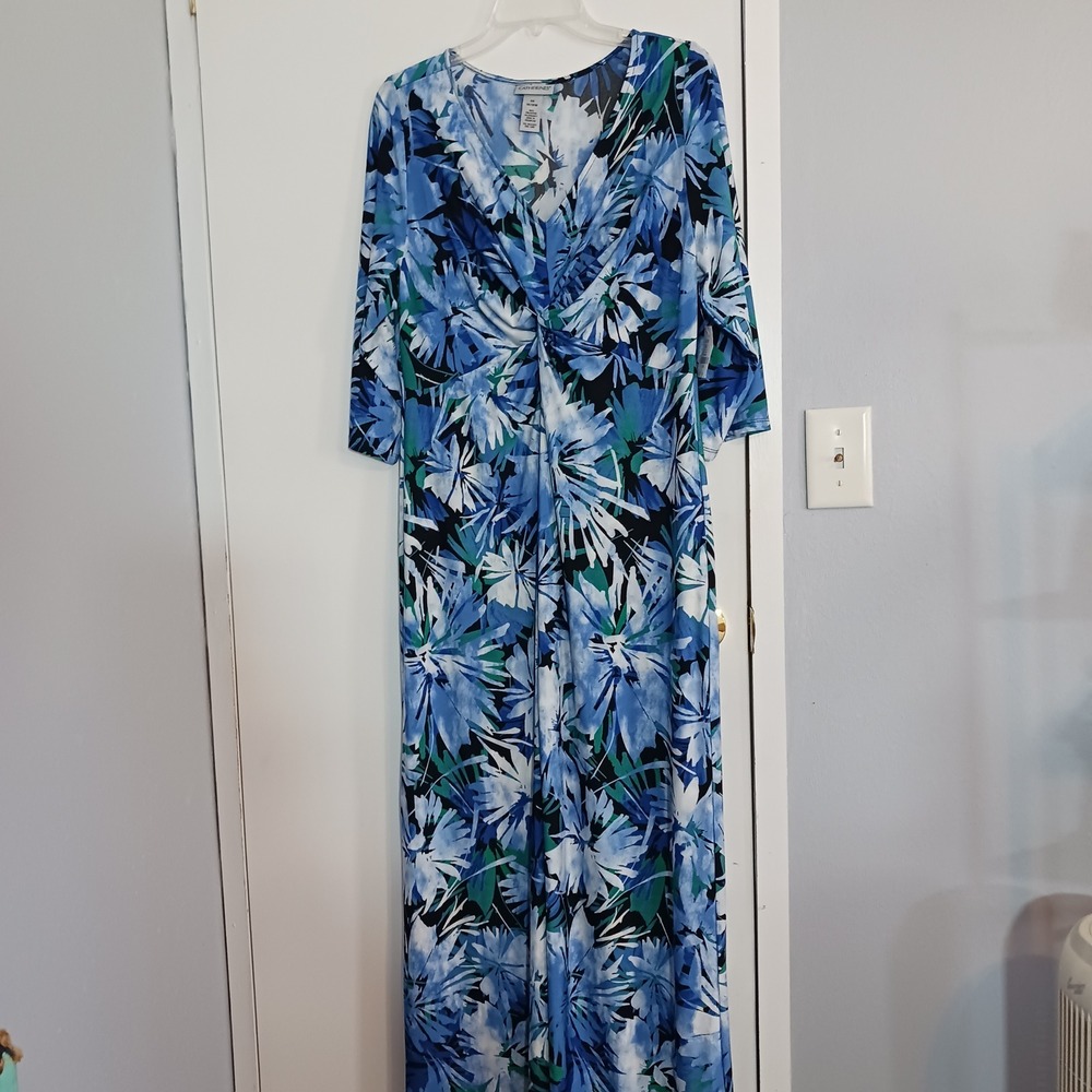 Catherines Maxi Dress Womens 0X Blue NEW Floral Twist Front V-Neck 3/4 Sleeve